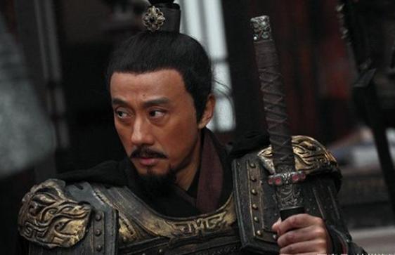 陈宫是杰出谋士，为何辅佐吕布却一事无成