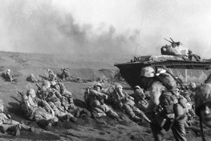 美国著名的战斗英雄约翰&middot;巴斯隆 单场战役一个人就毙敌1500人