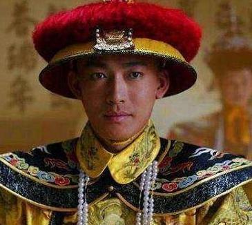 乾隆当上太上皇为何抓住权利不放呢 原因出在什么地方