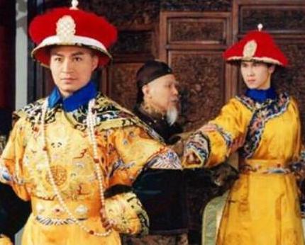 他们是凌驾清朝皇帝的权利之上 276年的时间里只出现过两个人