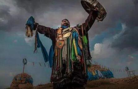 通天巫阔阔出是谁