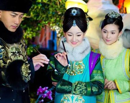 她是清朝唯一拥有四字谥号的妃子 同时也是使用了皇帝封号的妃子