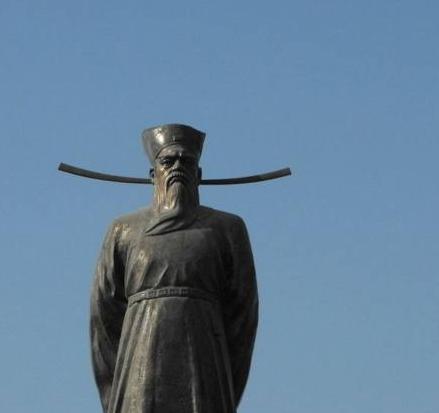 按照宋朝官制，包拯是个什么官