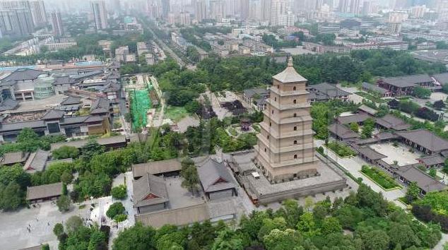 又没有大雁住在上面,也不在险峰之上,为何西安佛塔叫大雁塔?