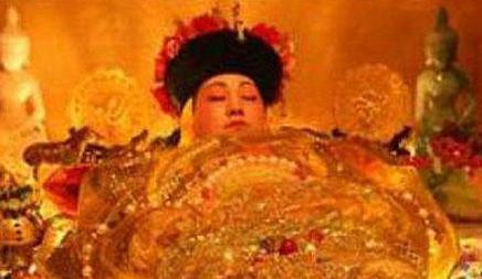 慈禧喝人奶的过程是什么样的 为何一喝就是将近半个世纪呢