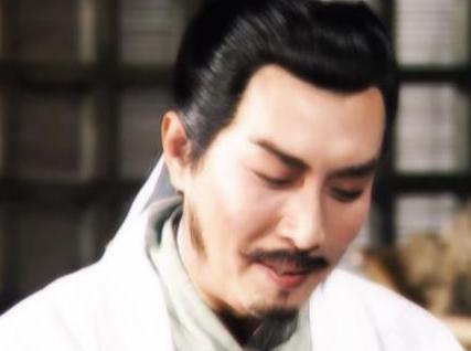 赤壁之战的功臣是谁 是周瑜还是孔明