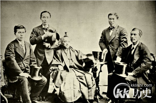 同样是变法：为何日本成功 中国却失败了