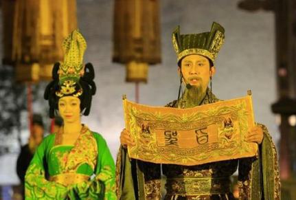 如果皇帝的圣旨和太后的懿旨冲突了 应该听哪一个的呢