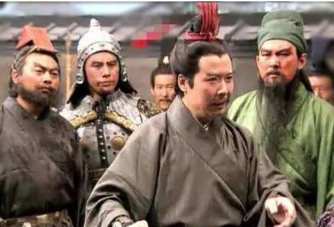 田豫投降曹操后一飞冲天，他的一生经历了什么