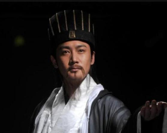 诸葛亮为何娶黄月英