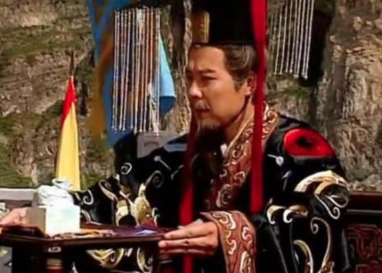 曹丕篡汉,刘备此时选择了什么