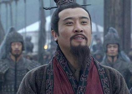 刘备重用许靖的原因是什么 真的和诸葛亮的话有关系吗