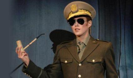 在二战的将军中 麦克阿瑟的军事能力排在第几名