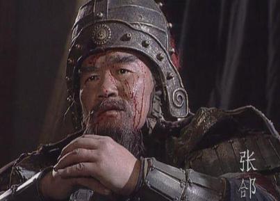 张苞是追杀魏将郭淮和孙礼 不幸落崖重伤而死