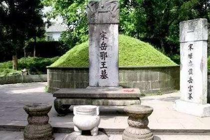 秦侩一心想着宋高宗建立两个宋朝 秦桧这么做的原因是什么