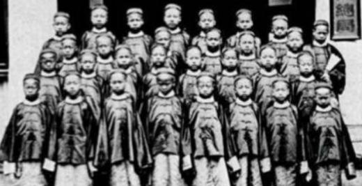 清朝曾经派遣120个学生赴美留学,后来召回来了吗