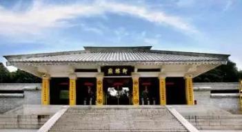 我国一陵墓从未有人敢盗，有人起过邪念，一直被追杀到海外！