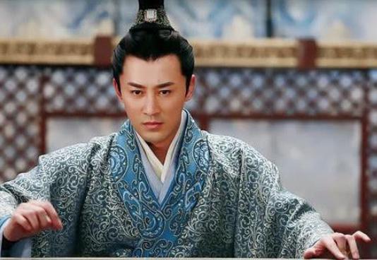 农夫自称前太子，大臣一巴掌解决难题