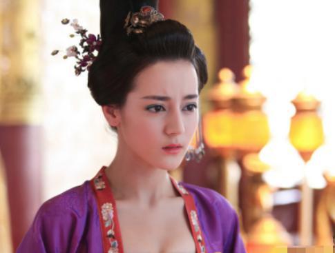 荣国夫人44岁才出嫁，生下一女成千古女帝