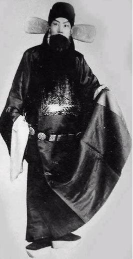 谭富英的唱段有何特点