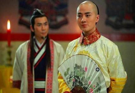 乾隆出了什么什么样的对联 为何当时有才华的人无人对出下联呢