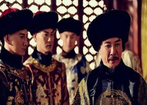 雍正刚登基半年，为何他生母就去世了