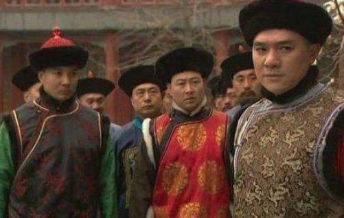 雍正刚登基半年，为何他生母就去世了