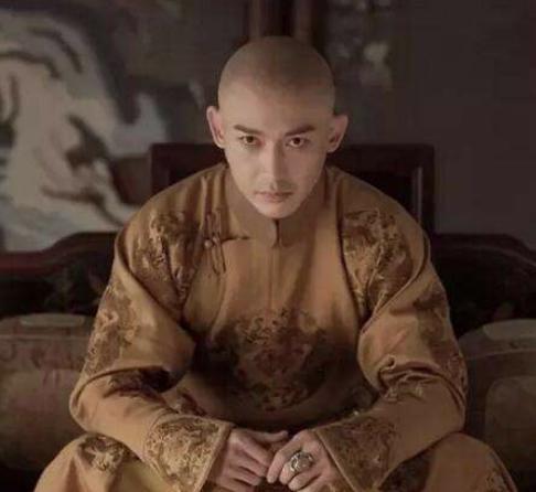 乾隆皇帝一生40多位妃子，却只有她的牌子都被翻到掉漆了