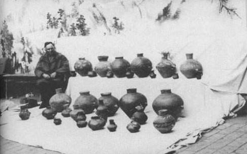 “北京人”最先是安特生发现的吗