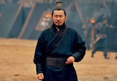 曹操为什仫要杀杨修