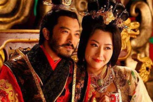 何莲勾结太监想执掌大权，最后是什么下场