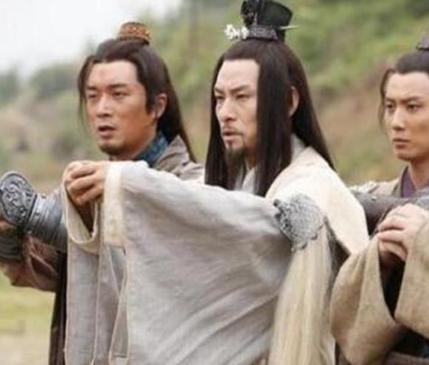 徐茂公不仅仅在战场上英勇 私下更是一个情商很高的人