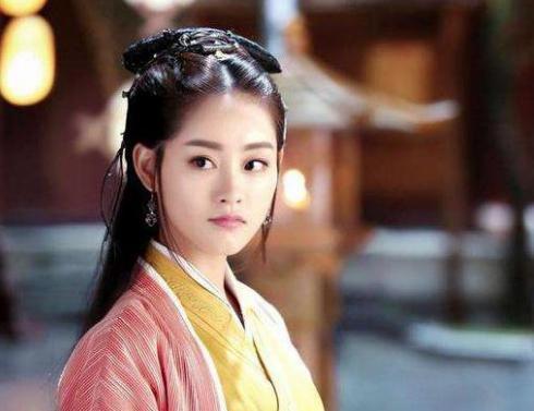 古代最幸运皇后，从乞丐到陪嫁丫鬟