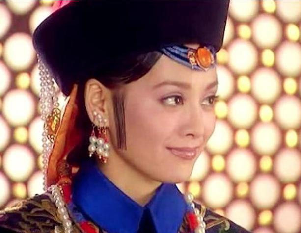 孝庄文皇后：13岁嫁枭雄，辅佐两代明君最后75岁去世