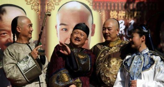 乾隆从小一起玩大的叔叔,郑板桥至交好友!胤禧的一生安静又多彩!