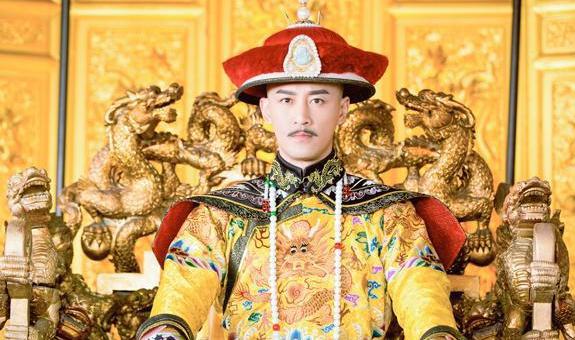 努尔哈赤死后,为何由皇太极继位?并非篡位