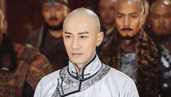 努尔哈赤死后,为何由皇太极继位?并非篡位