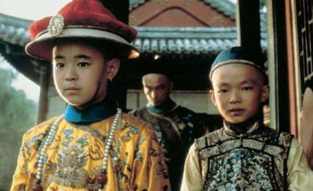 清朝皇帝身为满人 他们上朝的时候用的满语还是汉语呢