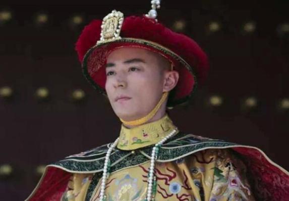 乾隆拥有大智慧，在位多年始终纵情山水