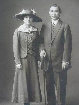揭秘:宋氏三姐妹中为何有两个一生没有孩子