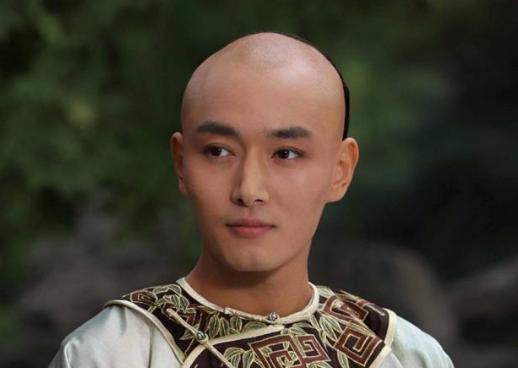 《甄嬛传》果郡王圈粉无数，历史上真实的果郡王是什么样的