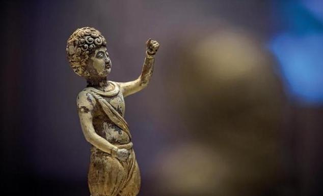 有个昆仑奴李陵容当上了皇太后,那么历史上昆仑奴是一群什么人?