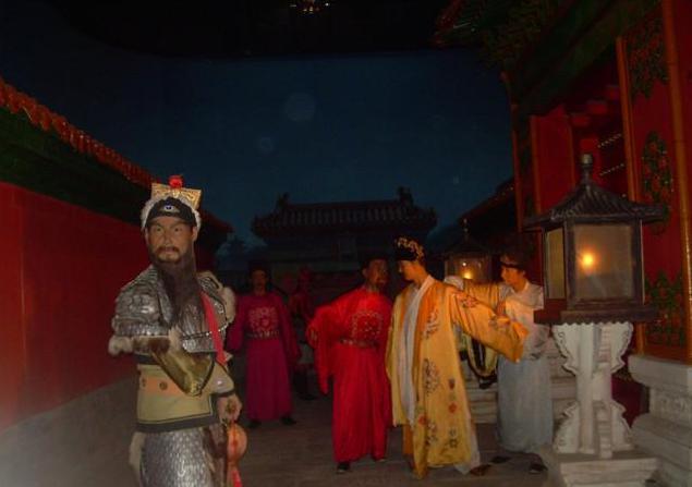 土木堡之变明英宗被俘成废帝,后来他为何又能重新夺得帝位?