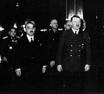 如果希特勒没有发动战争，那么他会成为德国的救星吗