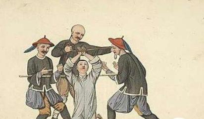 易服令简介 服饰鉴别和推行状况是什么样的