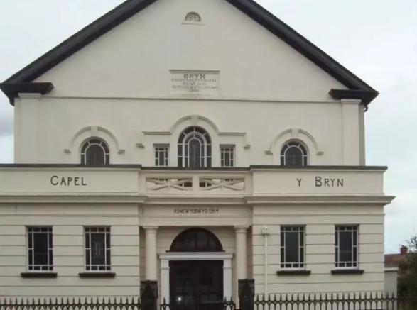 这个外国女人入中国国籍，抗战时期就下100多孤儿