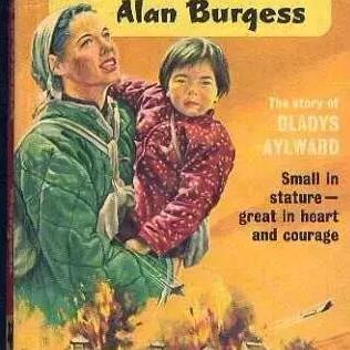 这个外国女人入中国国籍，抗战时期就下100多孤儿