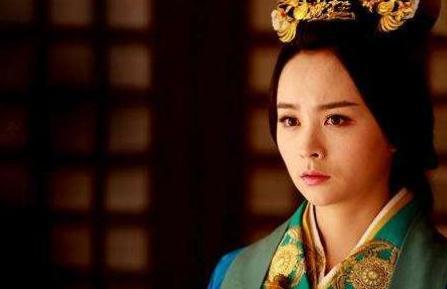 他本来娶了吕女以自保 结果反而因为她丢了性命