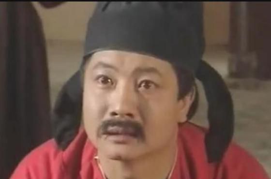 鱼保家为武则天设计铜匦，成为第一个因之而丢掉性命的人