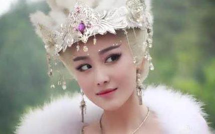 伯邑考和妲己如果在一起了 他会不会坐上王位呢